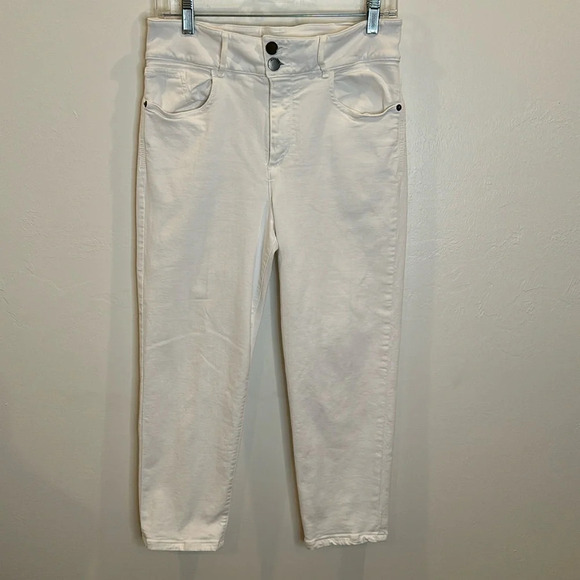 ALICE + OLIVIA WHITE JEANS DOUBLE BUTTON CLOSURE STRAIGHT LEG SIZE 31 - Picture 1 of 7